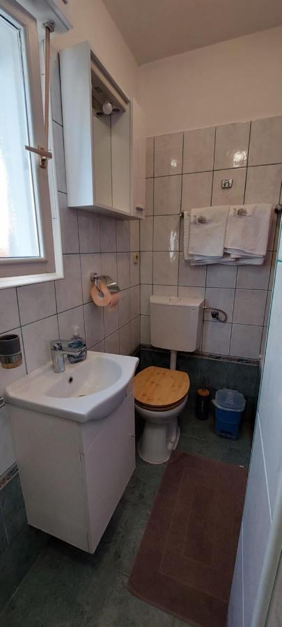 Apartman Sanja Kampor Exteriör bild
